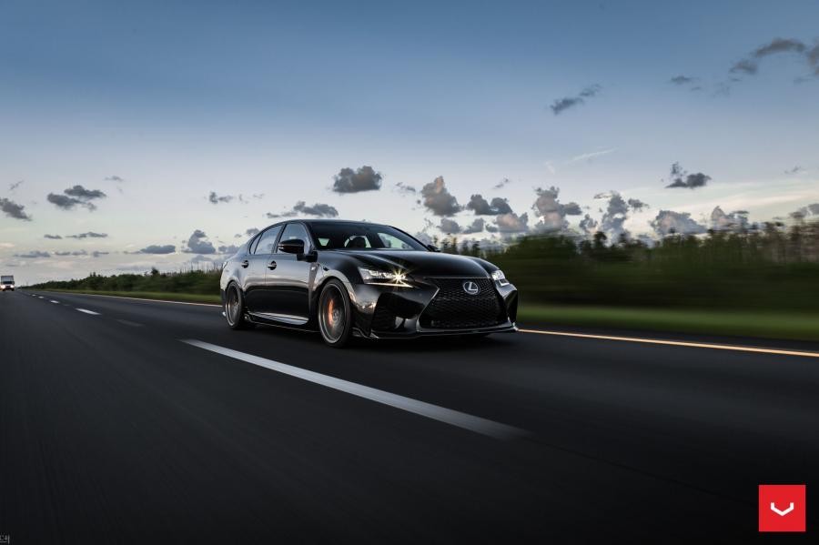  Lexus GS F on Vossen Wheels (HF-1) 2019 года  (фото 2 из 24)